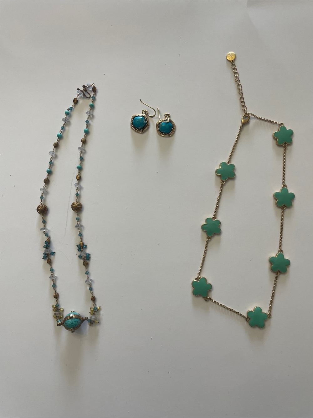 Gold-Tone Green Clover Station Necklace - Elegant Women’s Necklace